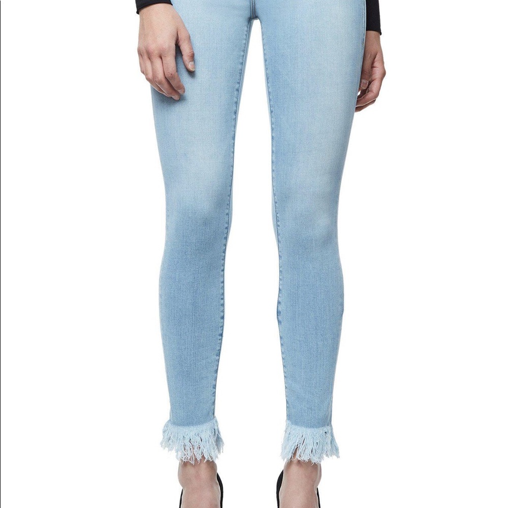Good American Good Waist Fray